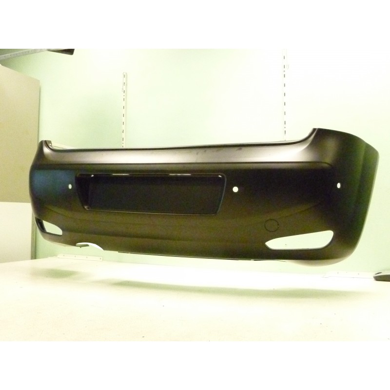 FIAT PUNTO 12-* PARA-CHOQUES TRÁS (COM 4 FUROS SENSOR) (MODELO LOUNGE)
