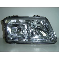 AUDI A3 96-* FAROL DIREITO...