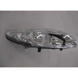 RENAULT FLUENCE 10-* FAROL...